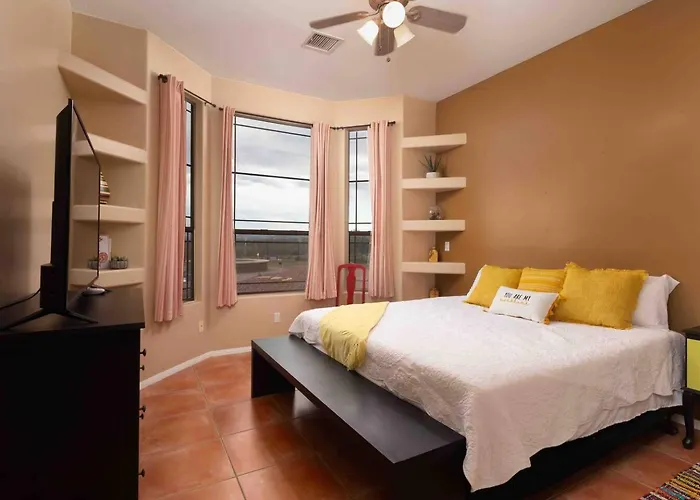 Holiday home Stargazers Private Paradise With Pool And Hot Tub! *