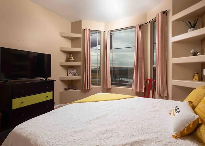 Holiday home Stargazers Private Paradise With Pool And Hot Tub!