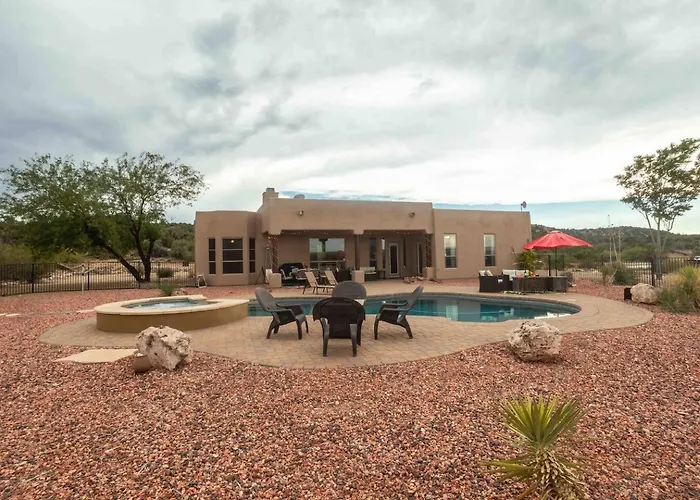 Holiday home Stargazers Private Paradise With Pool And Hot Tub! *